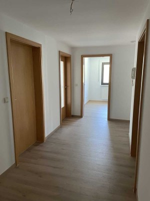 Helle, frisch renovierte 3-Zimmer-Wohnung in Laufach