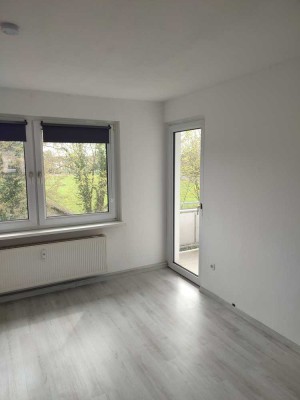 Schicke 3 Zimmer Wohnung mit Balkon