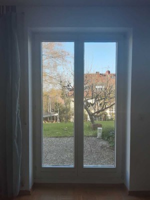 Schöne 2-Zimmer Wohnung in gepflegtem Mehrfamilienhaus und guter Lage in Stuttgart-Degerloch