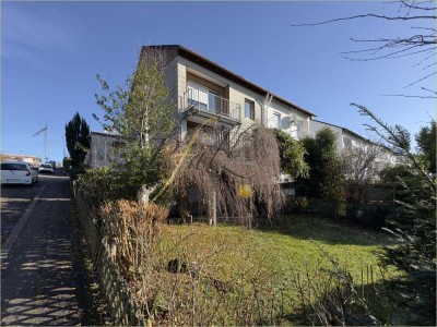 Doppelhaushälfte am Waldrand von Pirmasens – 5 Zimmer, Garten, Garage