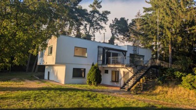 Einfamilienhaus mit Seenähe & Riesen-Garten am Schwielochsee, inkl. kleiner Gewerbeeinheit.
