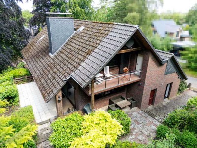 RESERVIERT !Wohnen im Waldparadies- Architekten Zweifamilienhaus in Ruhe & Natur pur in Sprötze