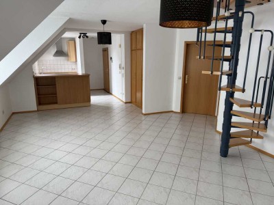 2-Raum-Dachgeschosswohnung in Kandel