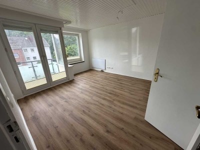 Eigentumswohnung, 3-Zim, frisch renoviert, Top-Lage, von Privat