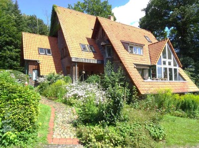 DIREKT VOM EIGENTÜMER - Stilvolles Architekten-Haus mit 3 separaten Wohneinheiten nahe Kassel