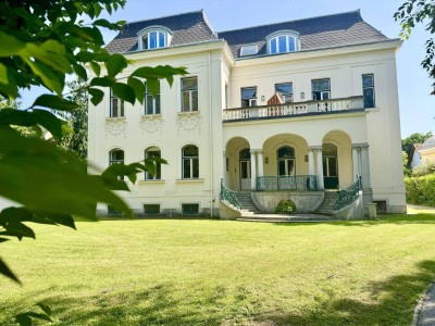 Terrassenwohnung in Jugenstilvilla