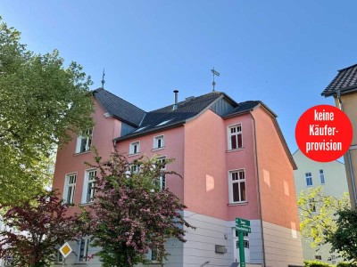 HORN IMMOBILIEN ++ Neubrandenburg, große Maisonette Eigentumswohnung im DG mit Kamin, 2 Stellplätzen