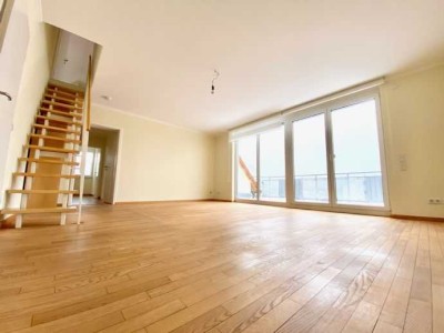 4-Zimmer Maisonette-Wohnung mit zusätzlicher 46 qm Raumreserve und Balkon