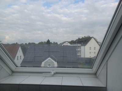 Helle Dachgeschoss-Wohnung über der Ruhr