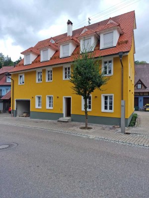 Maisonette-Wohnung mit 5 Zimmer und großer Dachterrasse