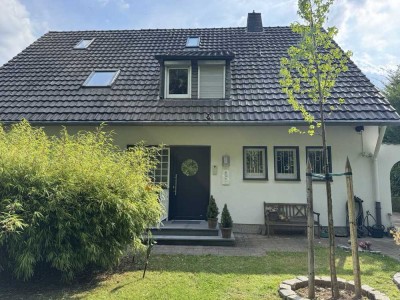 Freundlich-hübsches Haus in bester Lage Heisingens