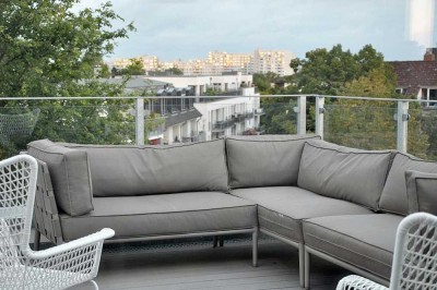 Lichtdurchflutetes Penthouse mit 37 m² Dachterrasse & eigener Garage