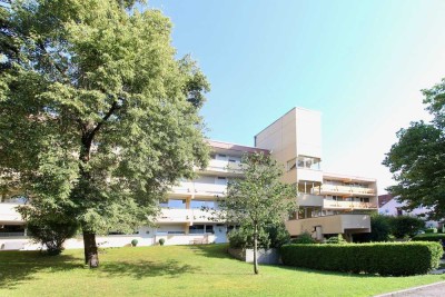 Fertig zum Bezug – Gemütliche 2 Zimmer Wohnung mit großer Dachterrasse!