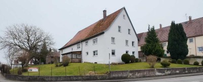 Großfamilien & Investoren aufgepasst!  Einzigartiges Einfamilienhaus mit viel Platz und Potenzial!