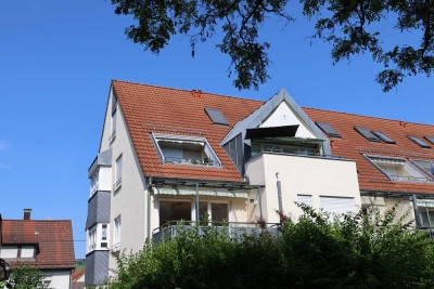 **KOMPAKTE 3-Zi.-ECKWOHNUNG** SÜDBALKON | EBK | TAGESLICHTBAD | Gäste-WC | XL-TG-Box | STADTBAHNNAH