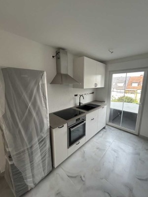 2-Zimmer Dachgeschosswohnung mit Terrasse und EBK Ilvesheim