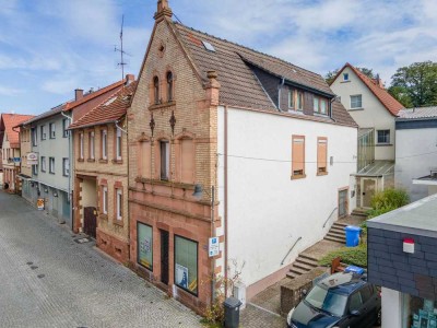 � Wohnensemble mit Geschichte und Potenzial – zwei charmante Häuser im Herzen von Schöllkrippen