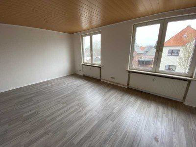 Schöne große 2-Zimmer Wohnung!