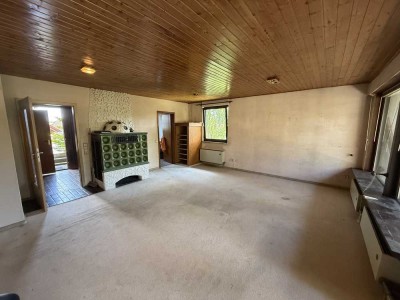 Viel Potenzial auf 135 m² – Bungalow mit Einliegerwohnung und Modernisierungschance