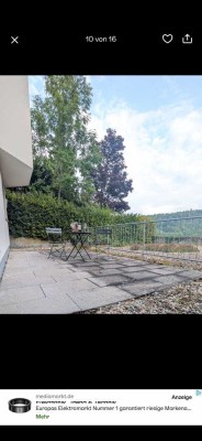 Sonnige 2-Zimmer-Wohnung mit großer Terrasse & Waldblick + Garage