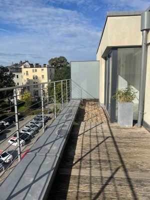 2 Dachterrasse - Sanierte 2 Zimmer Wohnung