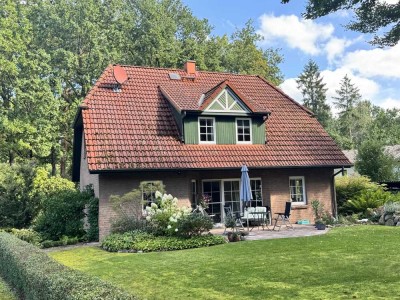 ***CHARMANTES LANDHAUS IM FRIESENSTIL – PLATZ, RUHE UND NATURIDYLLE IN APPEL***
