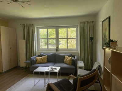 Exklusiv möblierte Maisonettewohnung,  für Pendler.