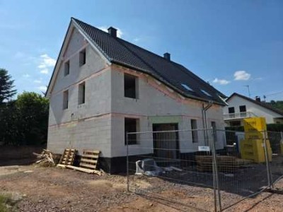 *** Erstbezug - DHH *** Schlüsselfertig -Einziehen und wohlfühlen