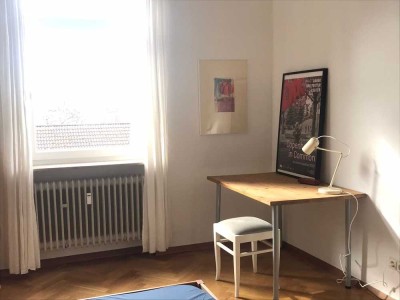 Möbliertes Zimmer in Durlach:  Hell und ruhig im Grünen