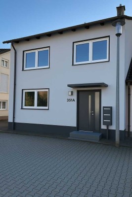 3 Wohnungen 60-80m² Erstbezug nach Kernsanierung in ruhiger kinderf. Umgebung inkl. Küche