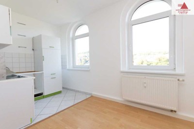 Klein aber fein - 1-Raum-Wohnung mit Einbauküche und schönem Ausblick in Annaberg!