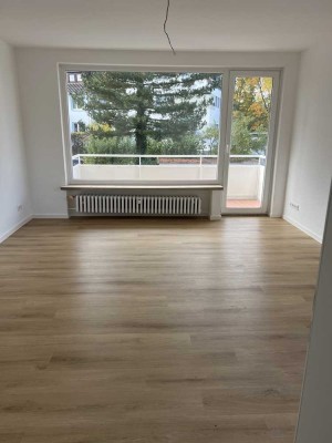 Erstbezug nach Sanierung mit Balkon: schöne 2-Zimmer-Wohnung in Hildesheim