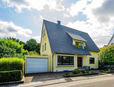 Freistehendes Einfamilienhaus. Haus mit großem Potenzial in Köln-Junkersdorf