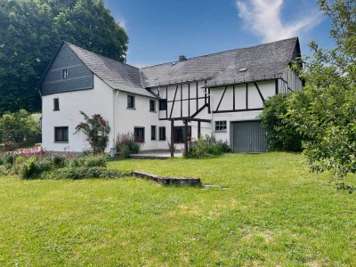 Tradition trifft Möglichkeiten - Wohnhaus mit Geschichte und Entwicklungspotential