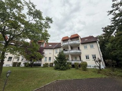***schöne 2 ZBK im 2. OG mit Loggia und Tiefgaragenstellplatz***