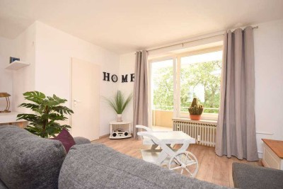 Moderne, möblierte 1-Zimmer-Wohnung mit Balkon und PKW-Stellplatz...