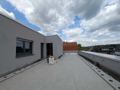3- Zimmer Neubauwohnung Eilendorf mit Dachterrasse