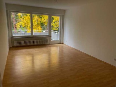 Gemütliche 2-Zimmer-Wohnung (saniert) mit Balkon
