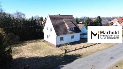 „Frisch durchstarten: Ein Haus mit viel Potenzial für Ihre Visionen“