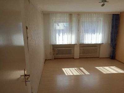 Charmantes Reihenendhaus in zentraler Lage mit großem Garten, Garage und moderner Küche