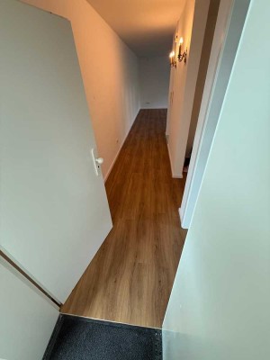Freundliche 2-Zimmer mit Balkon mitten in Ortenberg