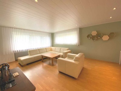 Möblierte 2-Zi.-Wohnung inkl.  EBK in idyllischer Lage von Ahorn OT Eicha