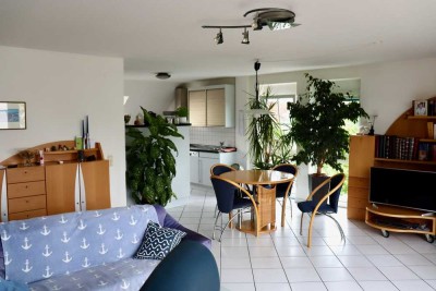 Großzügige 3-Zimmerwohnung mit Balkon und Tiefgaragenstellplatz