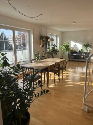 Exklusive 3,5-Zimmer Dachgeschosswohnung in Kempten Innenstadt