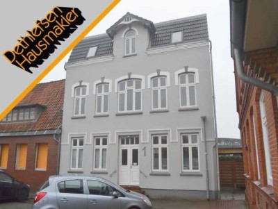 Gepfl. 2 Zimmer-Wohnung im 1. OG mit Ballkon in zentraumsnaher Wohnl. in Heide, Kreis Dithm.