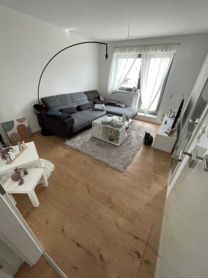 Sie suchen eine schöne gemütliche neue Wohnung mit einem großem Balkon? Dann habe ich das Richtige!