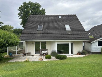 EFH mit Garage, Carport und einem wunderschönem Grundstück am Feldrand in Soderstorf OT Rolfsen !