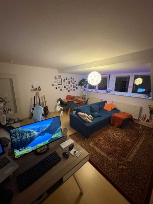 Helle 2-Zimmer Dachgeschosswohnung in Düsseldorf Unterbilk