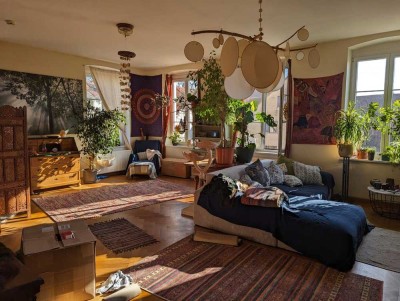 Großzügige 140qm Wohnung mit schöner Einbauküche
