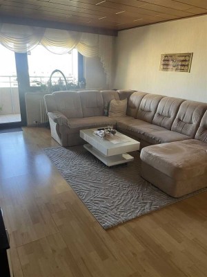 große - helle 3 Zimmer Wohnung